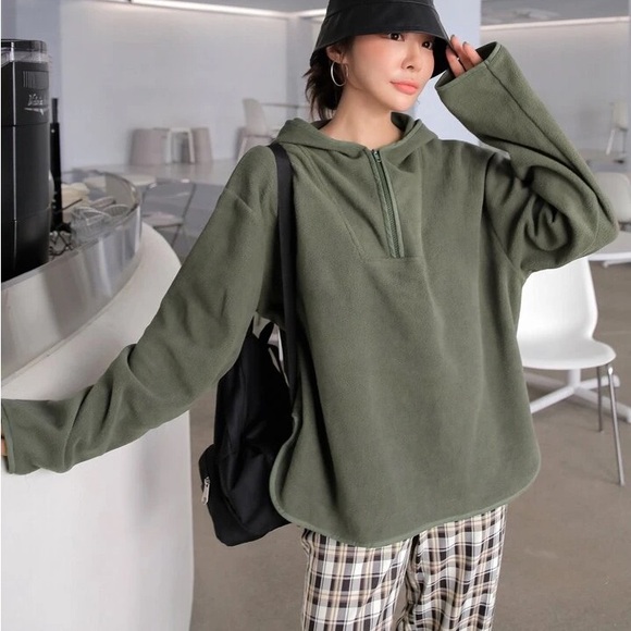 (3 for $24❣️) Half Zip Cozy Hoodie - Picture 12 of 14